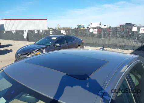 2011 Mercedes-Benz E 350 from USA, damaged, VIN WDDHF5GB8BA372582